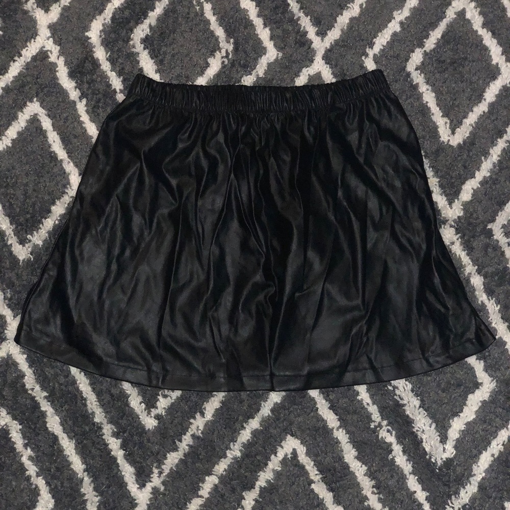Black skirt